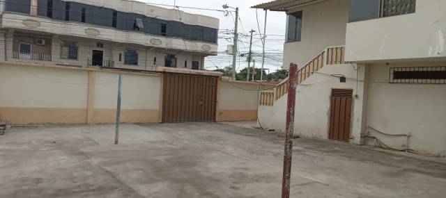 Casa esquinera en venta