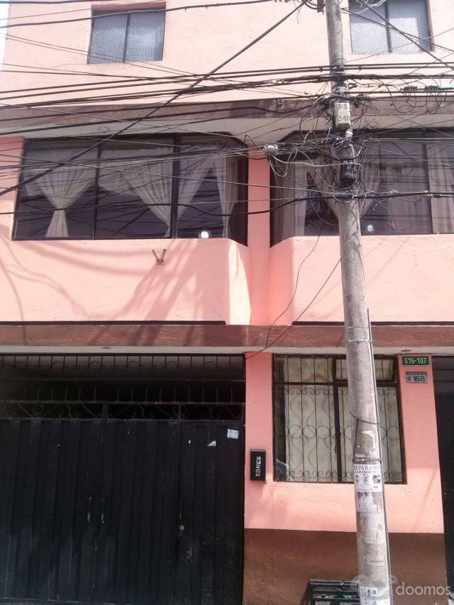 VENDO CASA SECTOR QUITO SUR