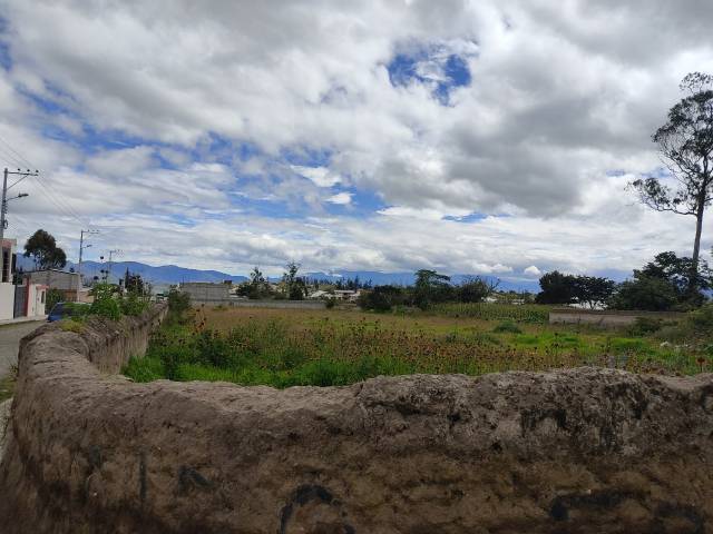 HERMOSO TERRENO PLANO EN NATABUELA