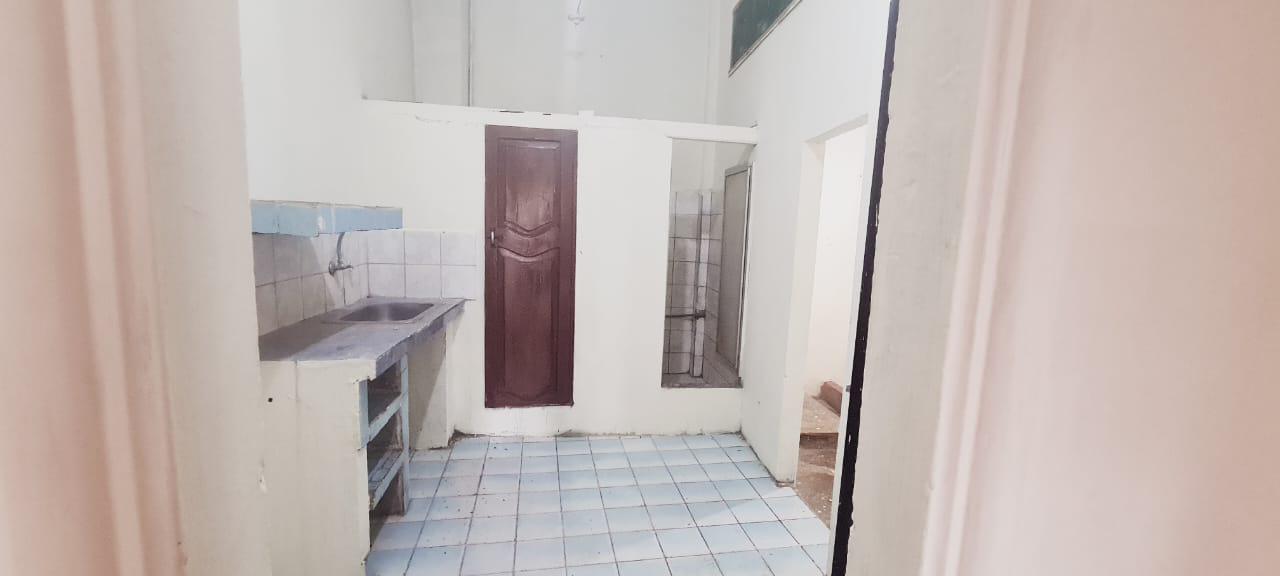 VENTA  CASA RENTERA CENTRO  DE GUAYAQUIL (AGE)