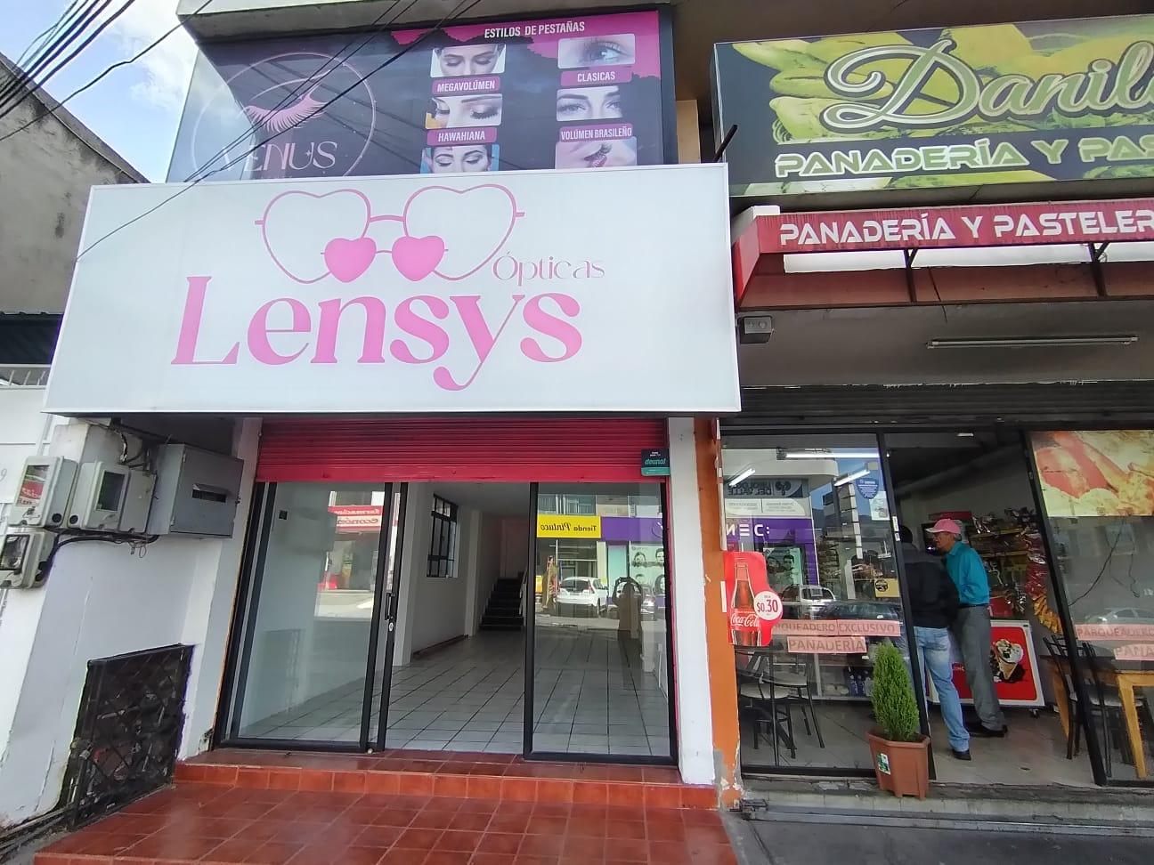 Se renta Local Comercial de 2 pisos, Valle de los Chillos, Sector San Rafael, Av. General Enriquez