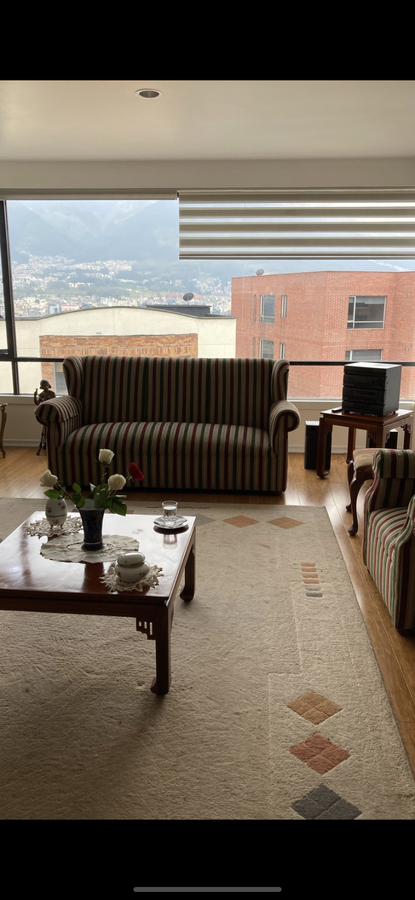 Departamento de venta en Bellavista, calle quiteño Libre