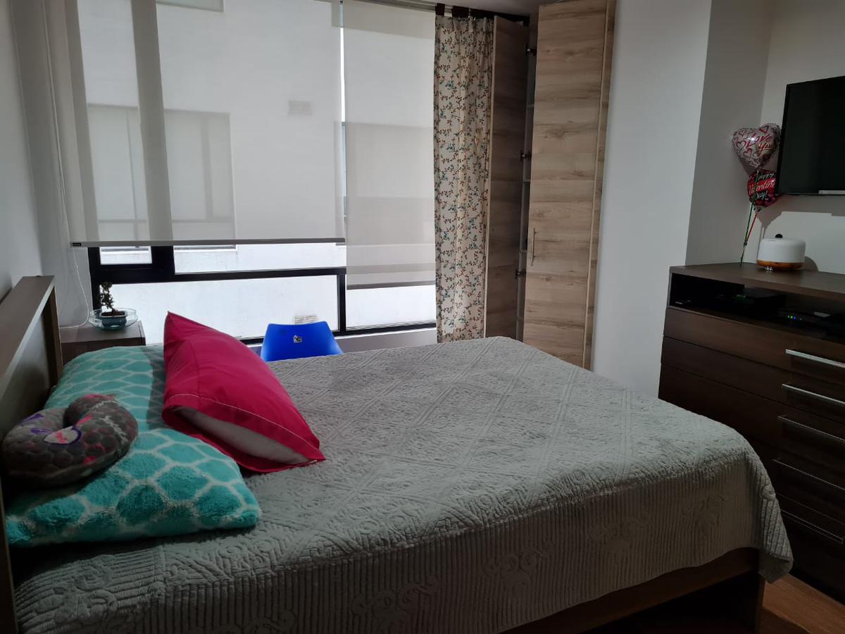 Departamento en Quito cerca a centro comercial