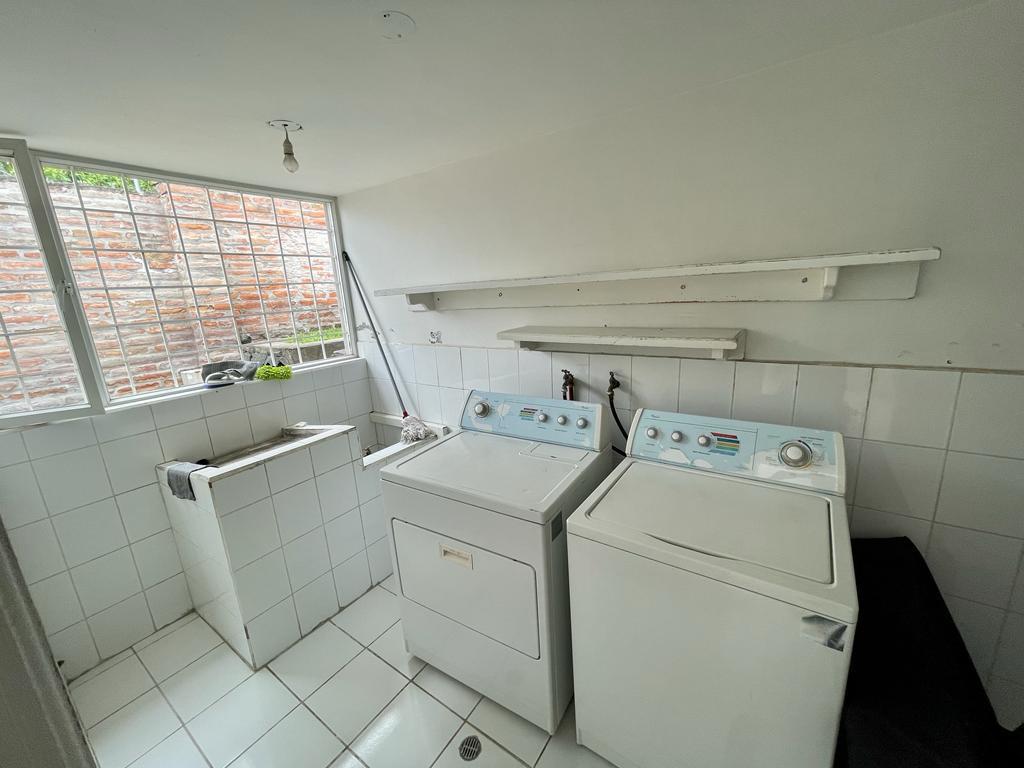 Vendo hermosa casa comercial ideal para oficinas