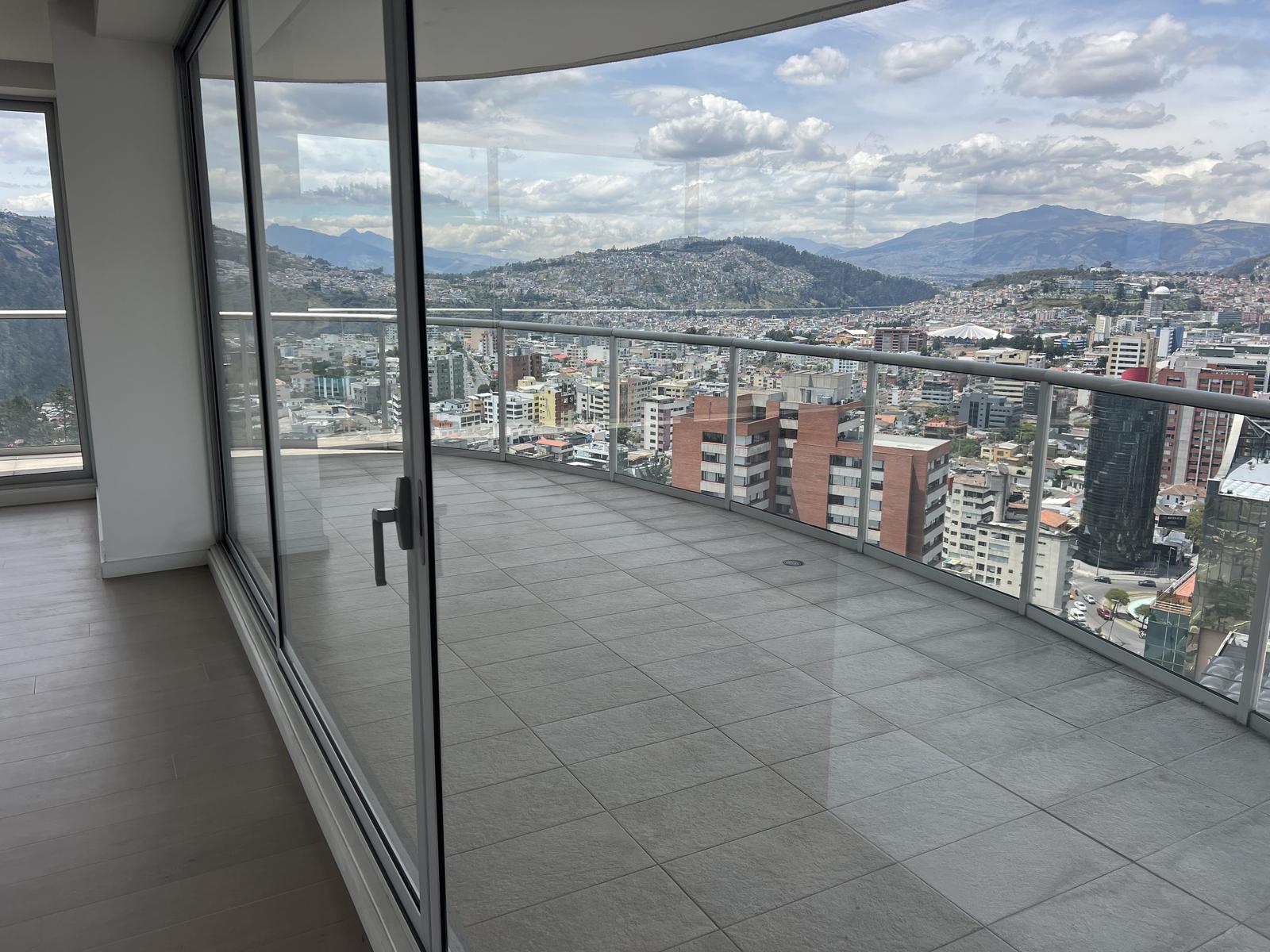 Depart QUITO DEPARTAMENTO DE VENTA (PH)amento en