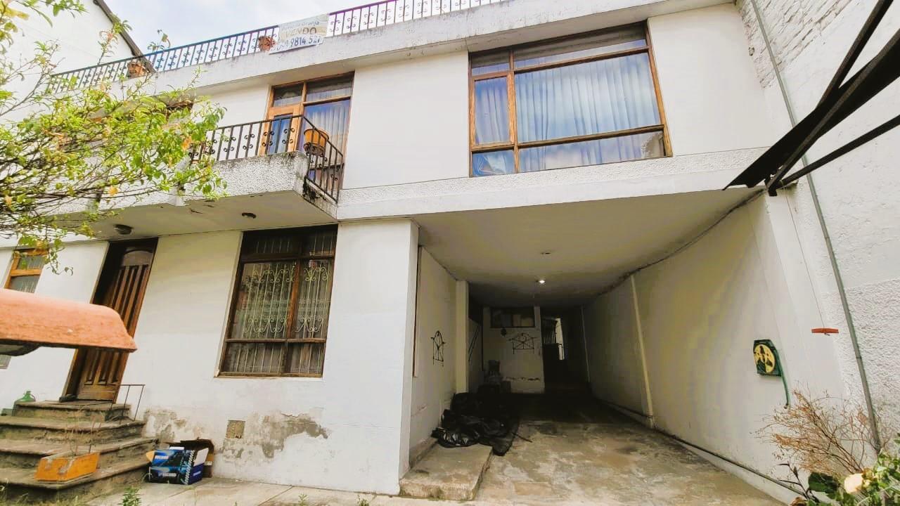 Venta Casa 7 dormitorios 250 m, Sector Cuero y Caicedo. GBe.Aqt