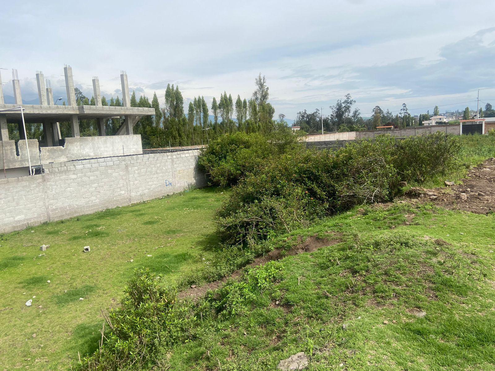 Terreno en Atuntaqui