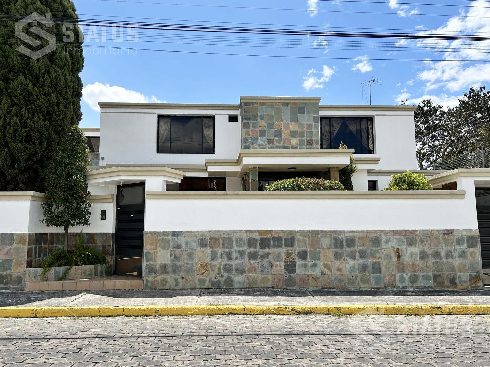 Vendo casa en urbanización, Dorm. en planta baja, Sector Capelo, $360.000