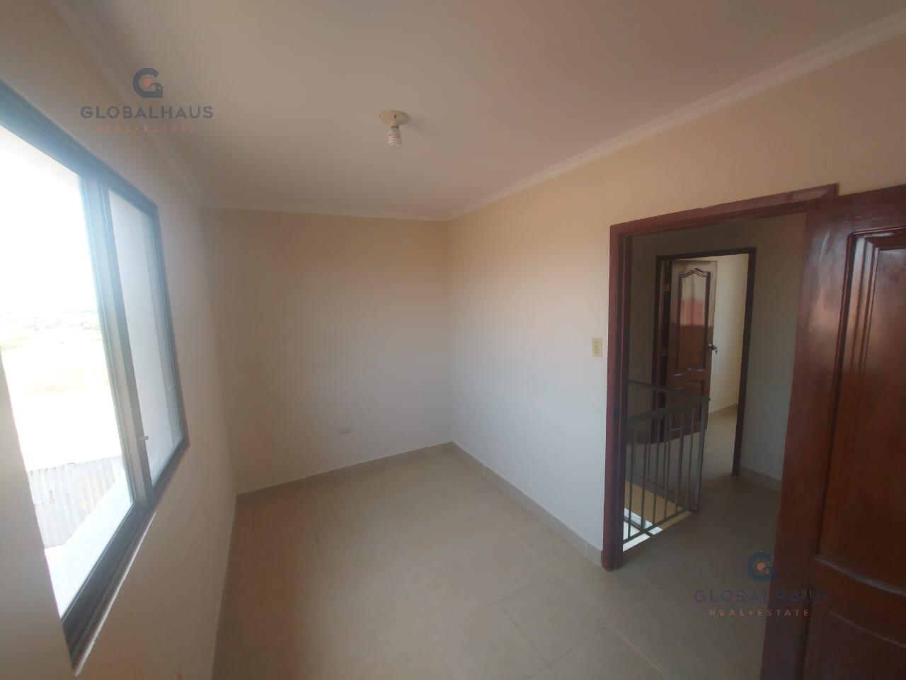 Venta de Casa en Durán, Urb. Andalucia, 3 Habitaciones  M.AL