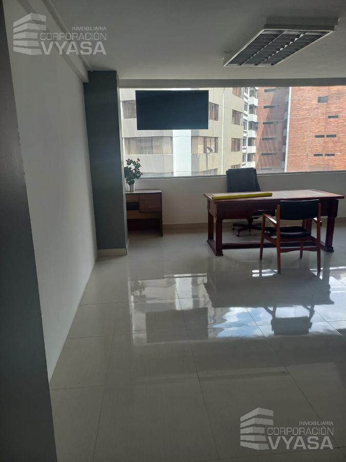 AV. 12 DE OCTUBRE - LUIS  CORDERO, OFICINA EN ARRIENDO DE 60 M2  No. 501