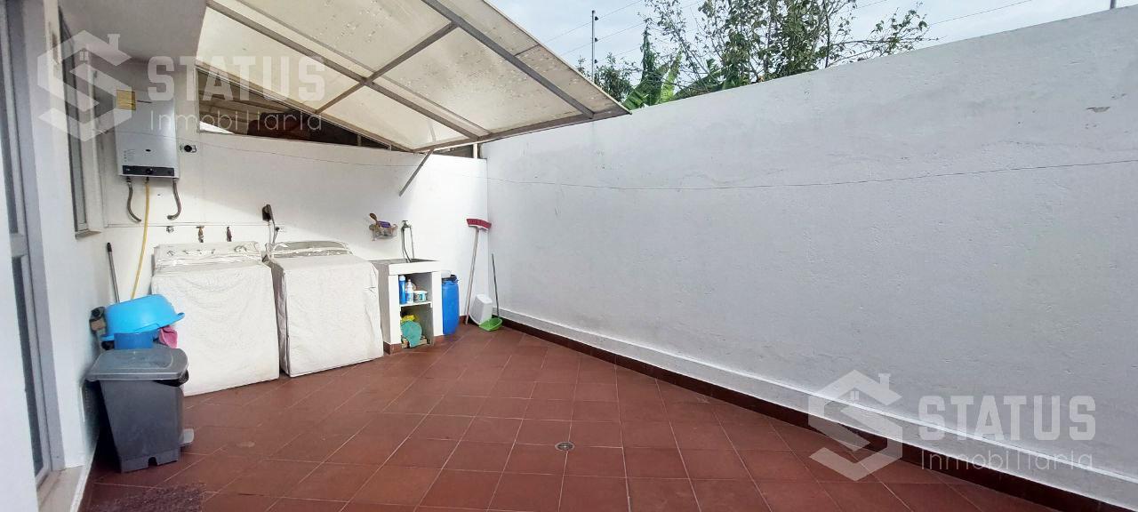 Hermosa casa de venta en Tumbaco, sector Churoloma, 3 Dorm. 1 garaje - $94.000