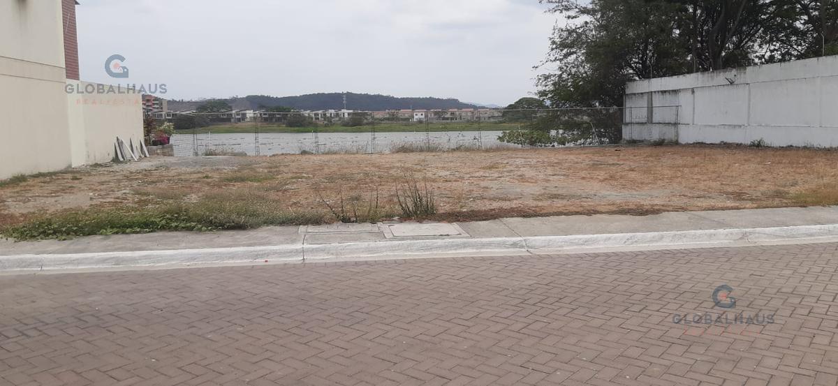 Venta de Terreno en Urbanización Bali el último con vista al Río  M.C.