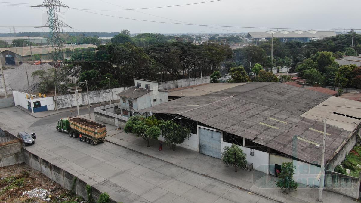 ALQUILER DE GALPONES Y BODEGAS EN EL SUR DE GUAYAQUIL