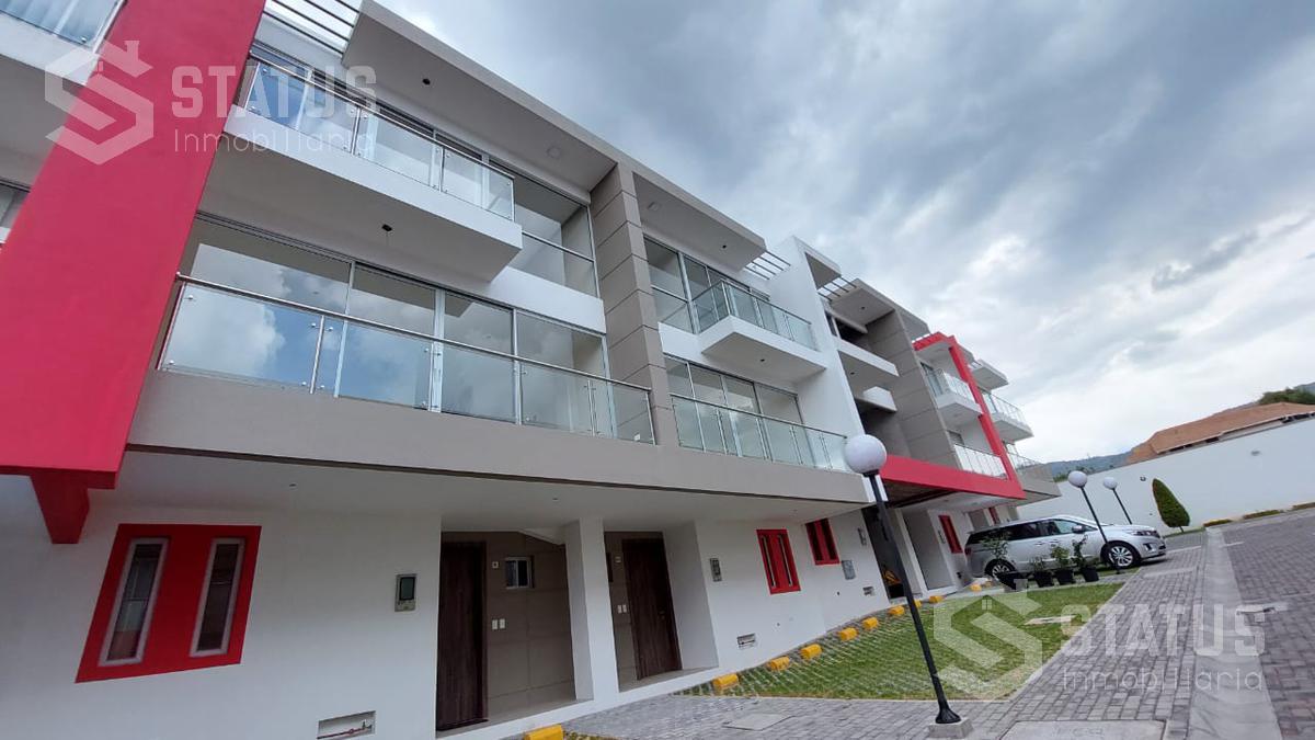 Vendo casa a estrenar de 154 m en conjunto con piscina sector Conocoto - Los Chillos $124.900