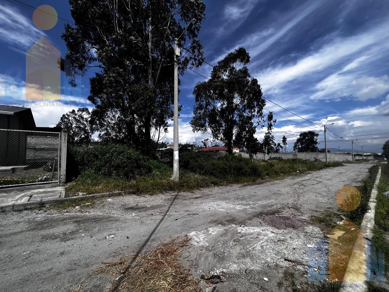 Terreno de venta en Calderón Quito Barrio Ana María