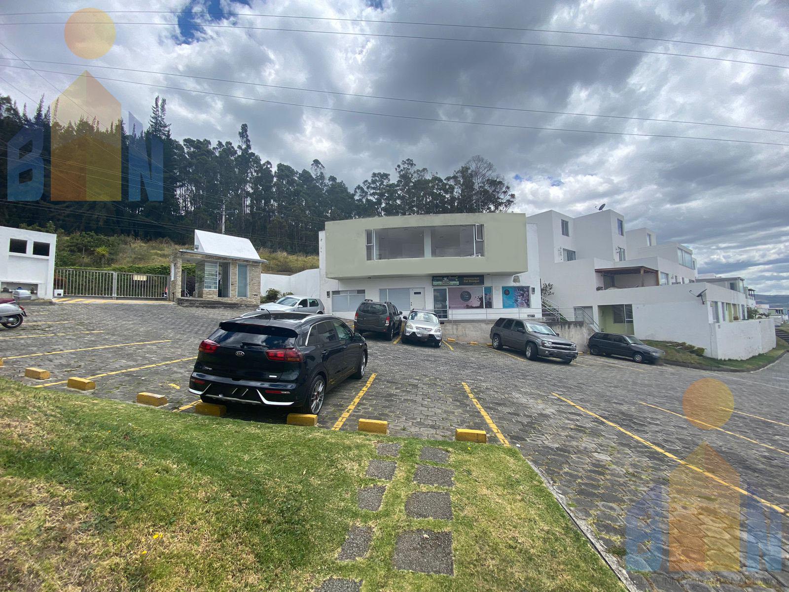 65500  Venta amplio departamento, paseo de Pichincha, Pinar Alto