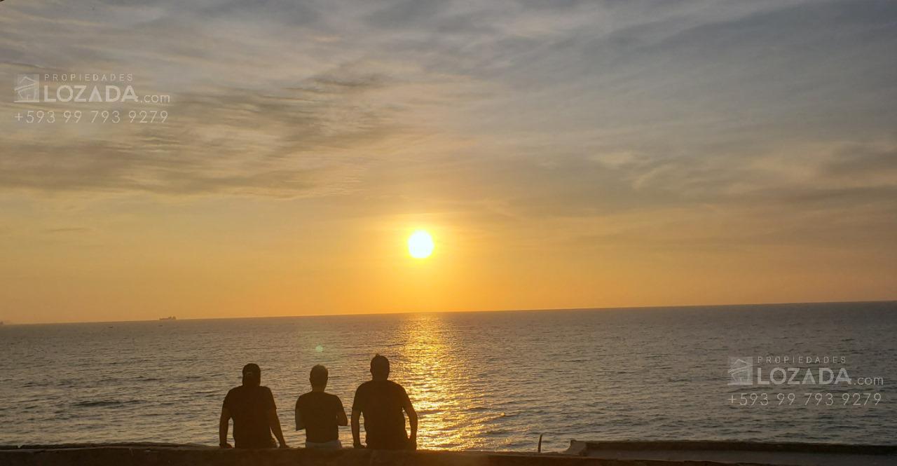 Vendo Terreno en la Playa de Pacoa en la Costa del Ecuador