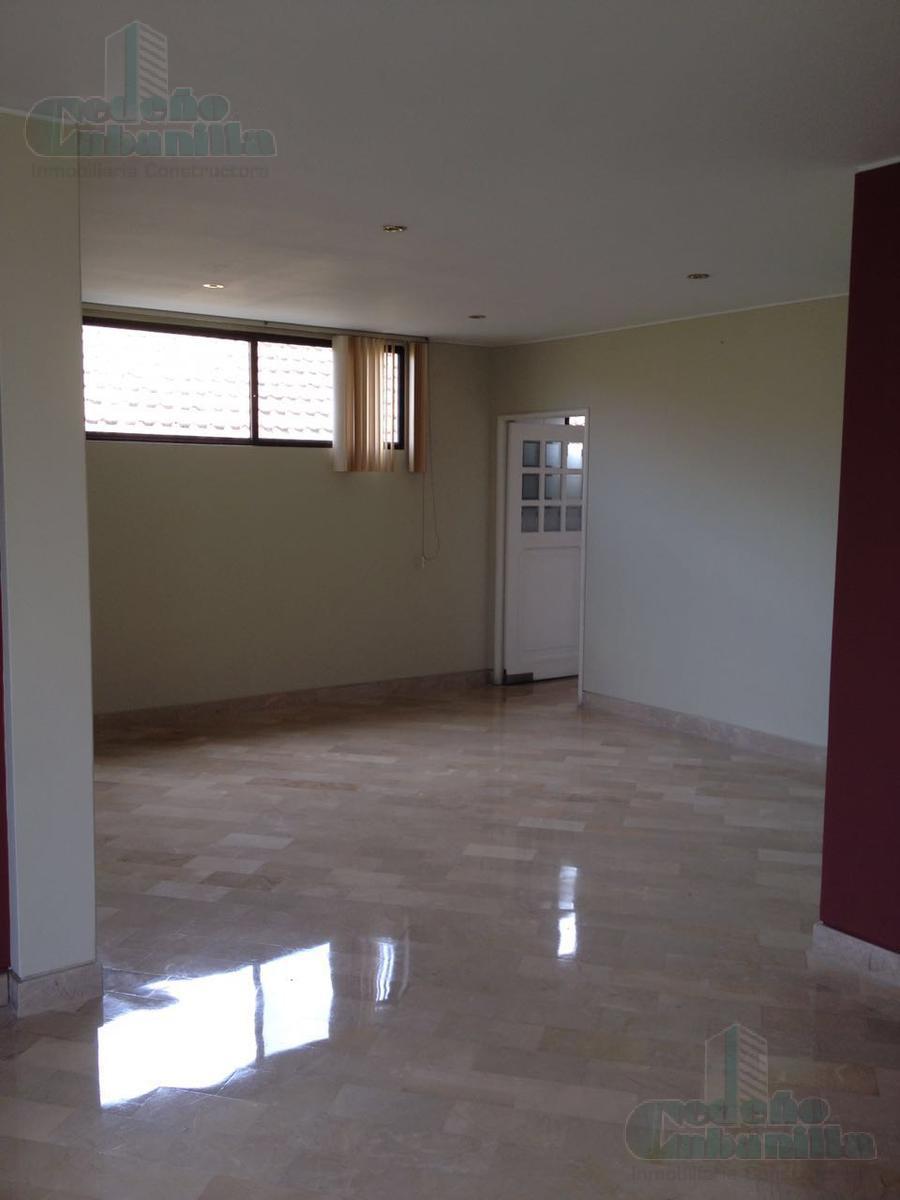 VENDO CASA EXCLUSIVA  EN SAMBORONDÓN PRIMEROS KILOMETROS