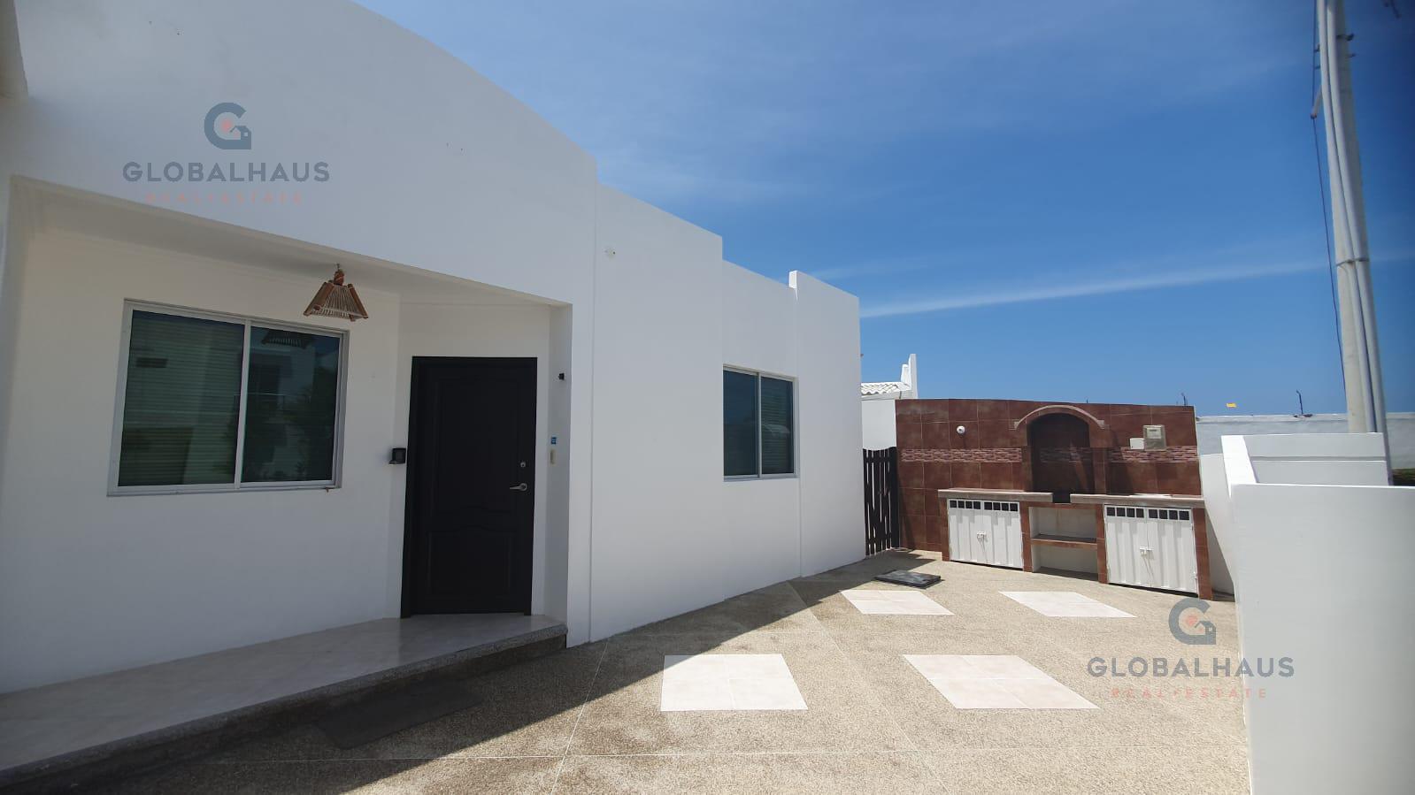 Venta de Casa con 3 Habitaciones en Cdla. Punta Carnero G.P.