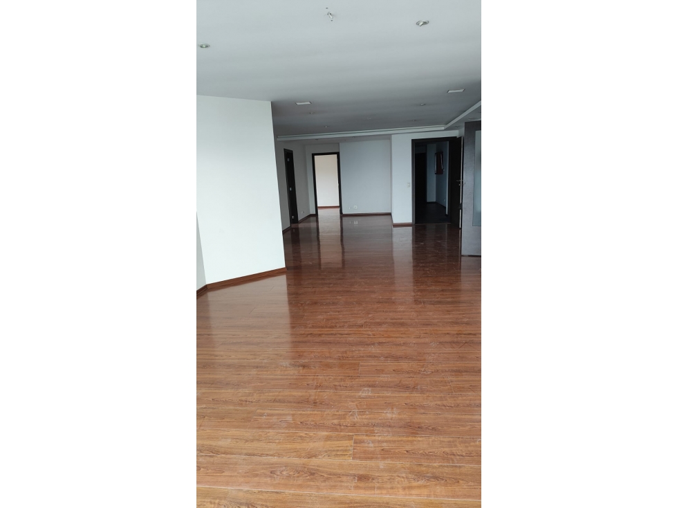 MONTESERRIN DEPARTAMENTO DE VENTA 147M2.