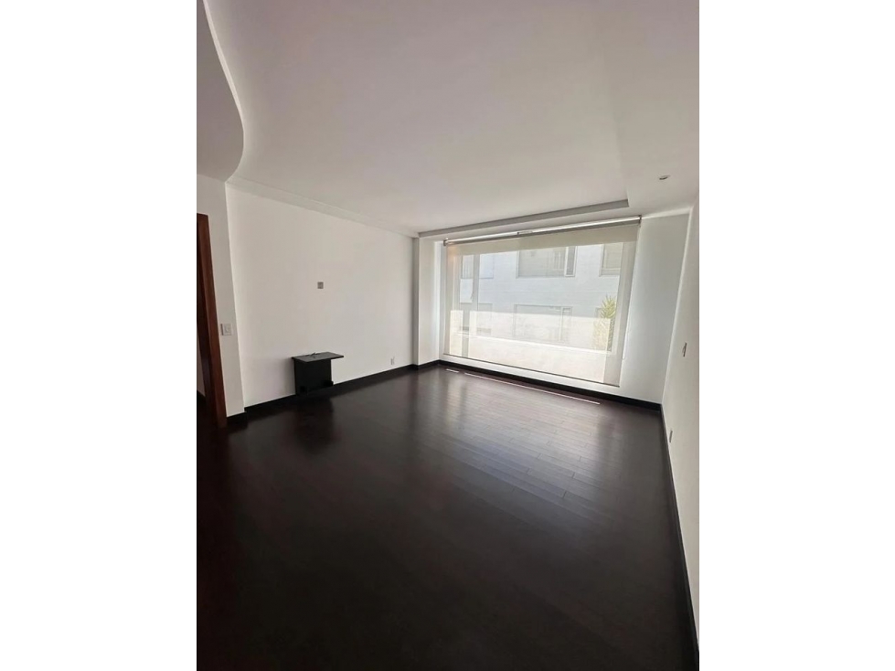 Vendo Hermoso Departamento de 3 Dorm. en El Corazón de Cumbayá