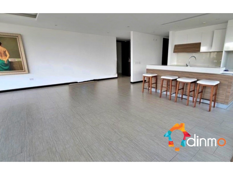 En venta departamento de lujo con vista panorámica, Bellavista Quito