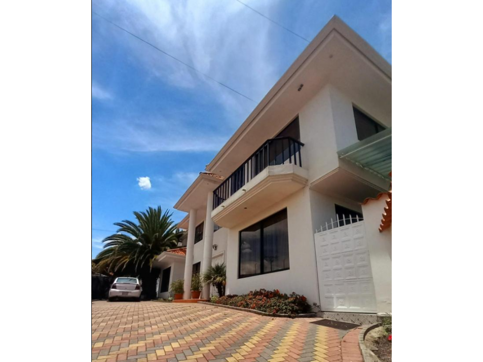 Casa en Venta en Cuenca Miraflores Politecnica Salesianos