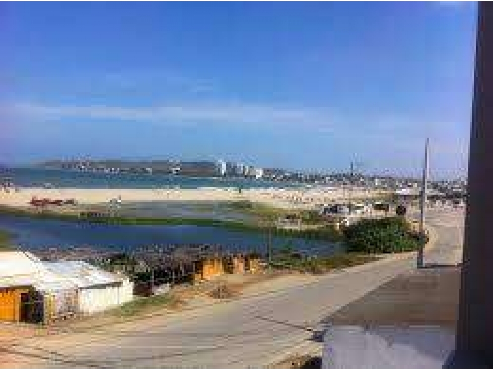 Casa Frente al Mar en Playas / Oceanfront House in Playas