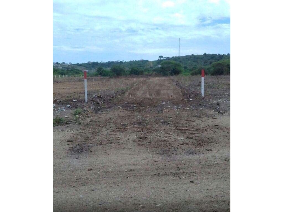 SE VENDE TERRENO EN MANGLARALTO