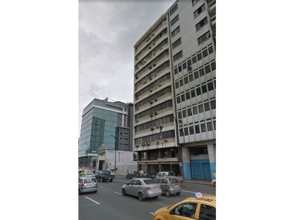 SE VENDE OFICINA SUITE EN AV. QUITO Y VELEZ CENTRO DE GUAYAQUIL