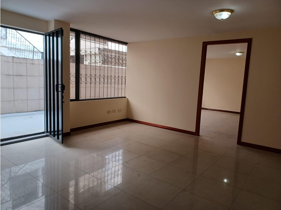 La Luz, Local, 78 m2, 1 ambiente, 1 baño, 1 parqueadero