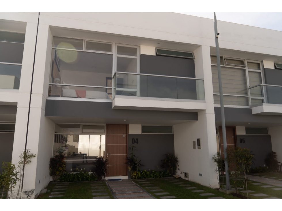 Oferta única  Venta amplia casa, de 150m2, a estrenar, Tumbaco, Morita