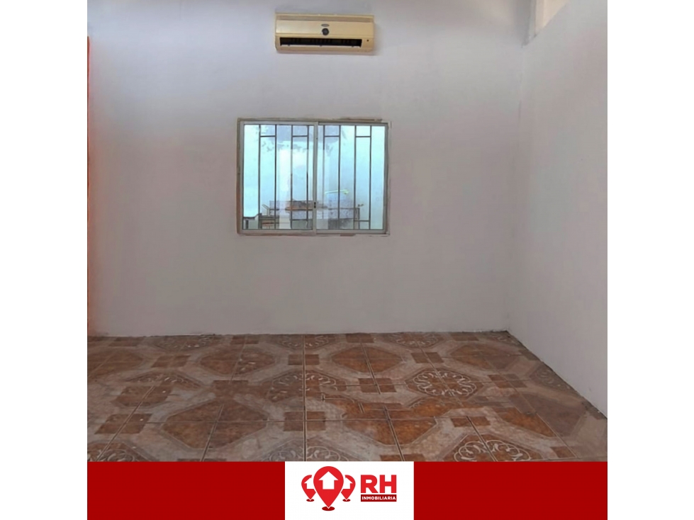 CASA EN VENTA EN AVENIDA CIRCUNVALACIÓN SUR, MACHALA