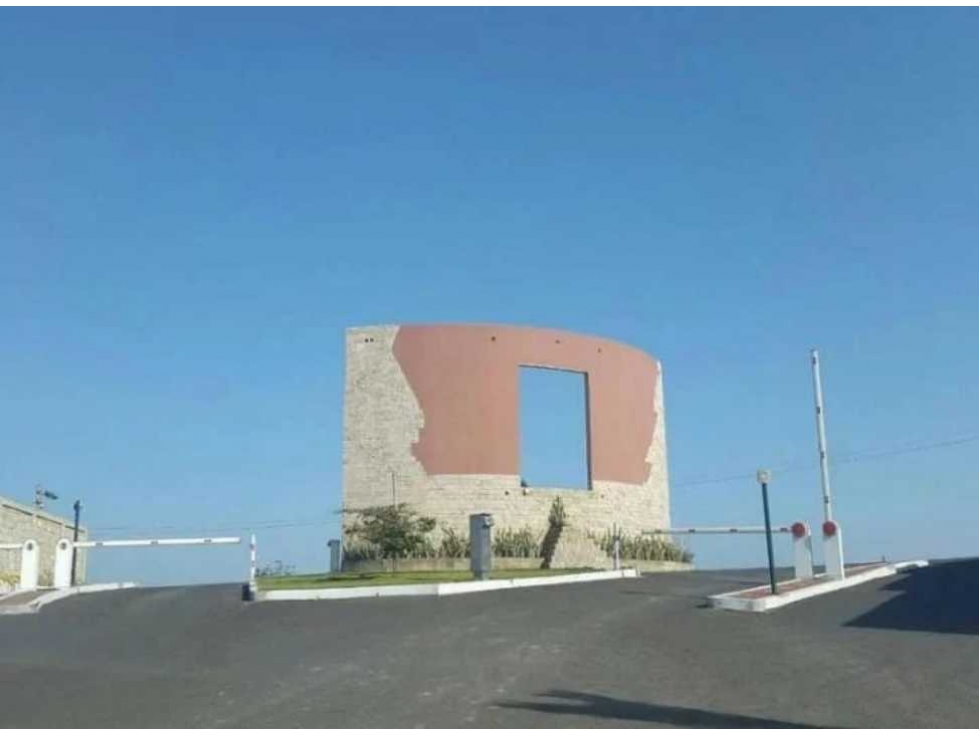 SE VENDE TERRENO CON VISTA AL MAR EN PLAYA ALTA