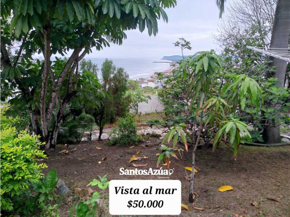 Terreno con vista al mar en La Loma de Crucita