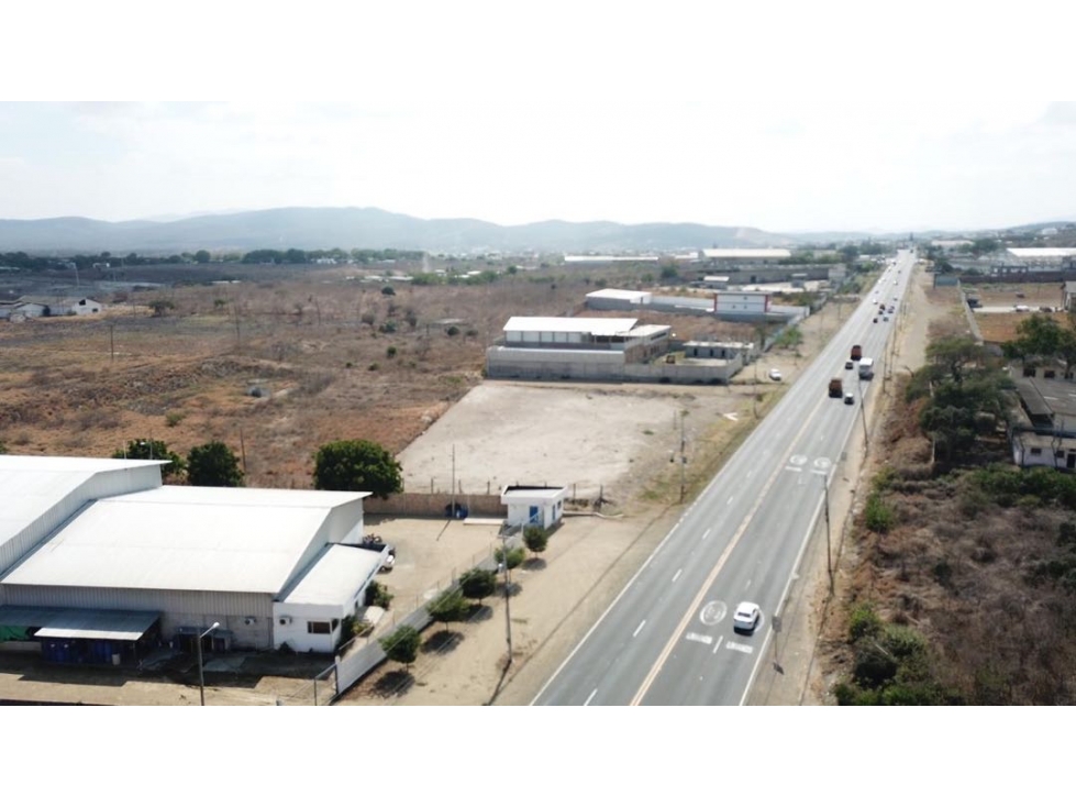 Terreno Industrial Al Filo de La Carretera Via Manta/montecriti.