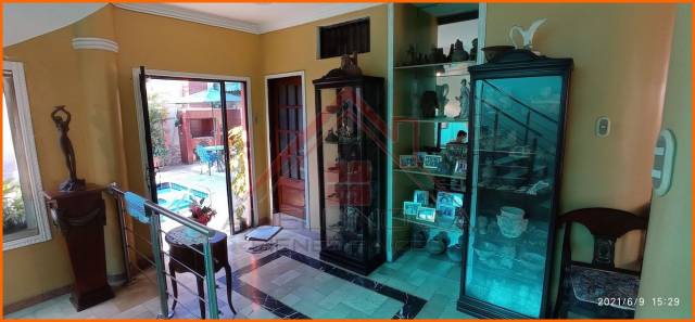 Casa / Villa en venta Bellavista Guayaquil con piscina