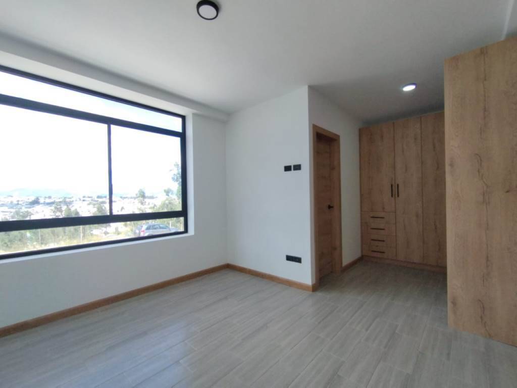 Casas en venta 190 m2 en Camino de los Eucaliptos 2