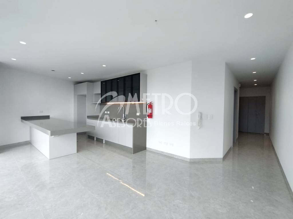 Departamento en venta de 106 m2 por estrenar en la Granda Centeno